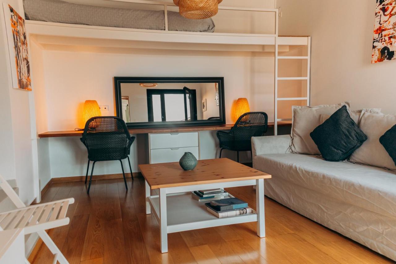Pool And Sea View Apartments Agia Marina  Bagian luar foto